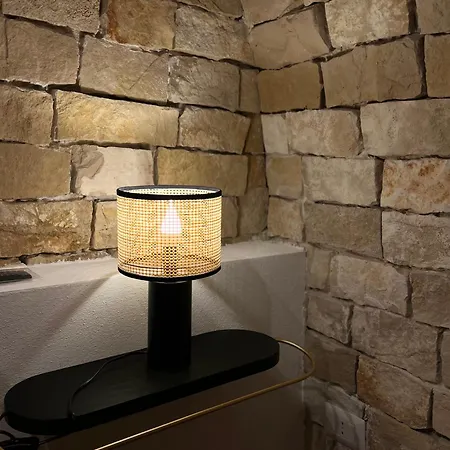 Vecchia R Guest house