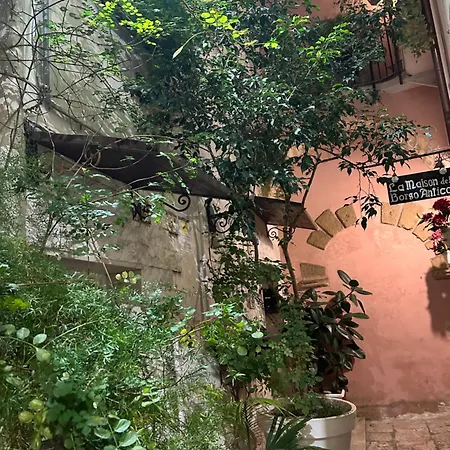 Guest house Vecchia R 4*