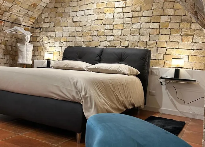 Vecchia R 4* בארי